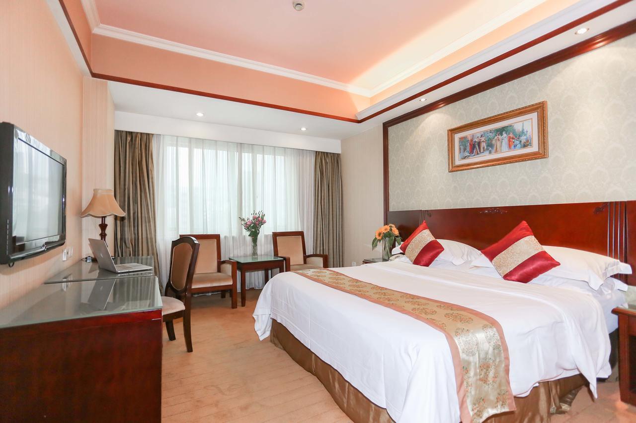 Vienna Hotel Xi'An Railway Station Екстериор снимка