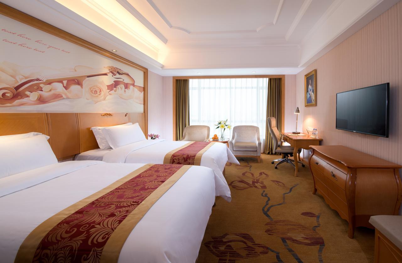 Vienna Hotel Xi'An Railway Station Екстериор снимка